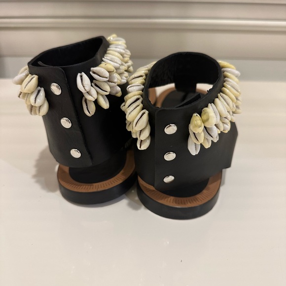 Isabel Marant Jean Shell Embellished Leather Sandals - Picture 4 of 8